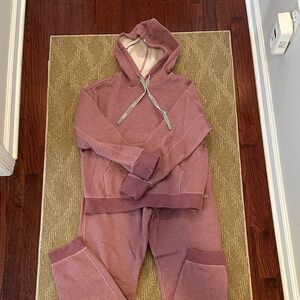 Figs Women's Mauve Hoodie & Jogger Set